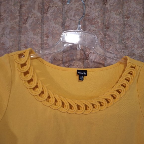 Rafaella yellow cotton s/s round neck tee size Medium - Picture 3 of 6